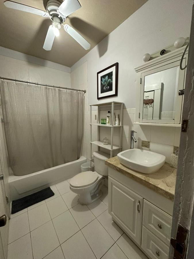 A Peaceful Stay In Miami Ngoại thất bức ảnh